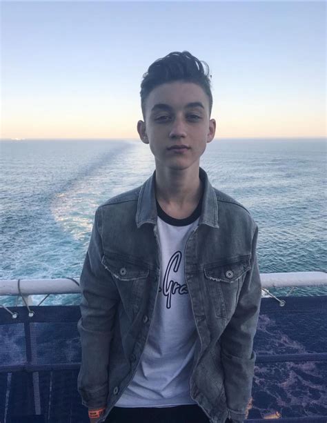 xnxxcomboy|'boy' Search .
